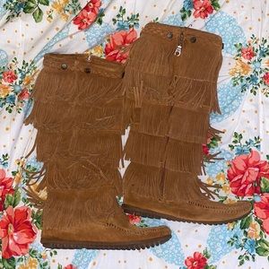 Women’s Minne Tonka fringe zip up boots
